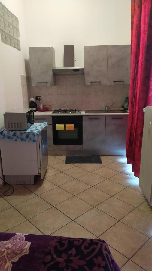 Casa Manzoni Appartement Novara Buitenkant foto