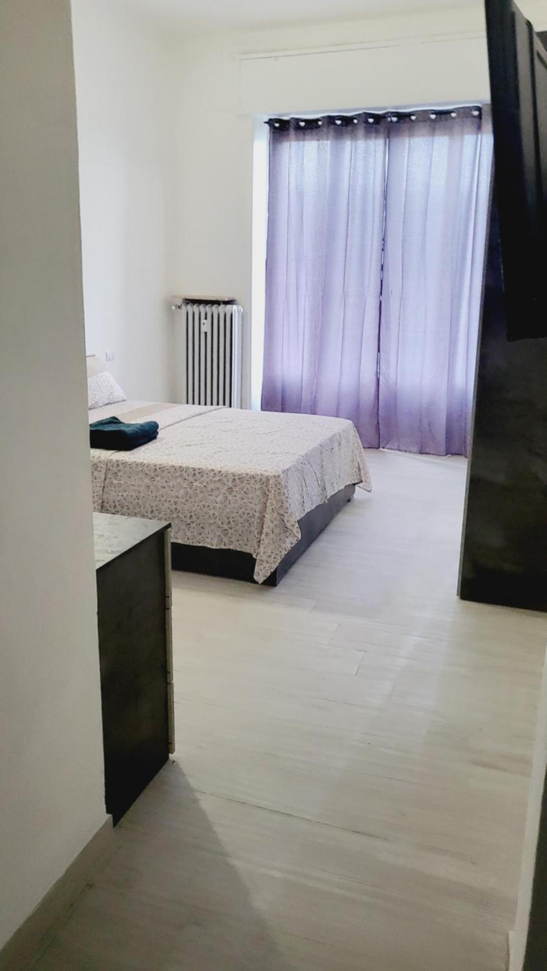 Casa Manzoni Appartement Novara Buitenkant foto