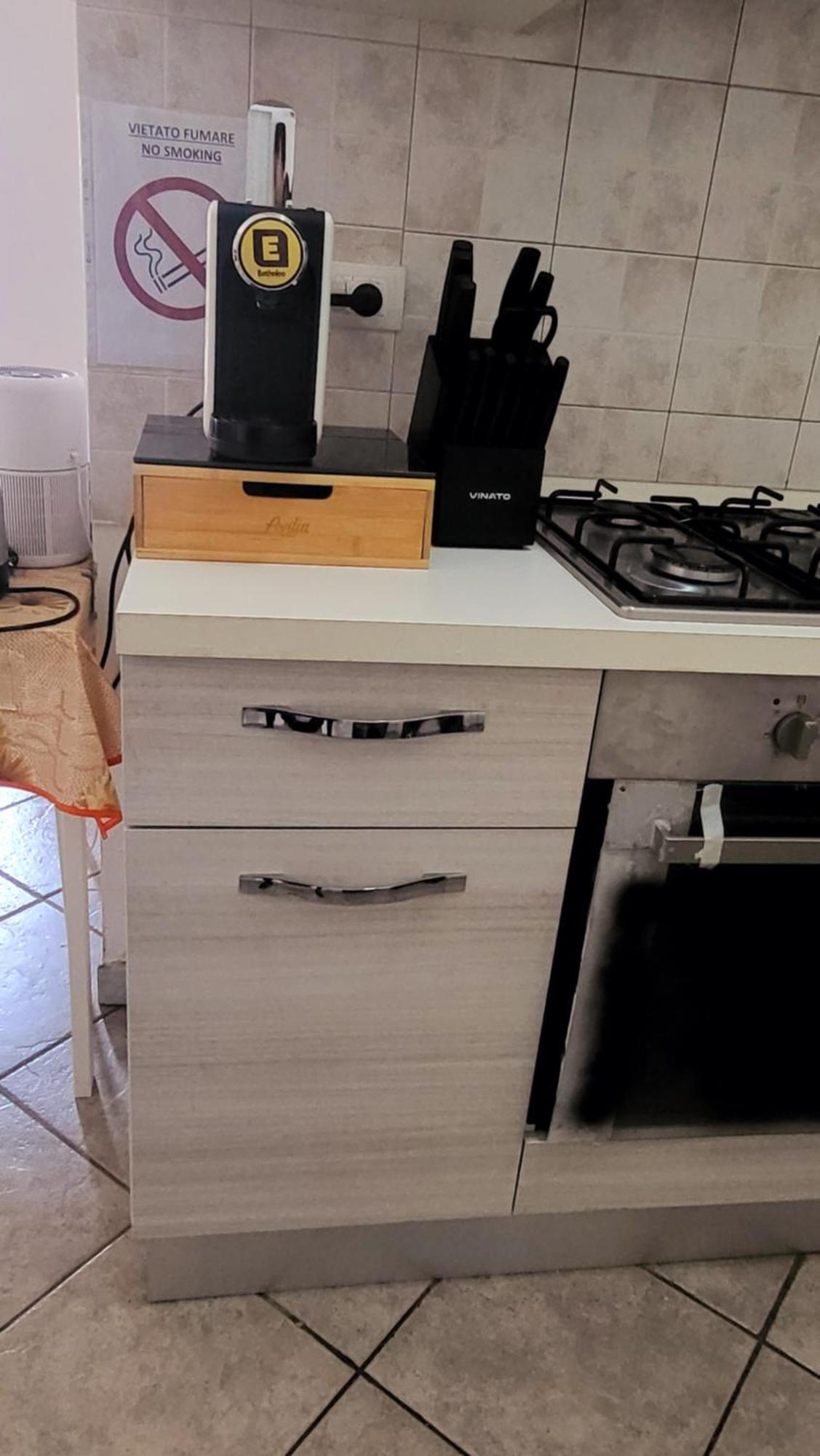 Casa Manzoni Appartement Novara Buitenkant foto